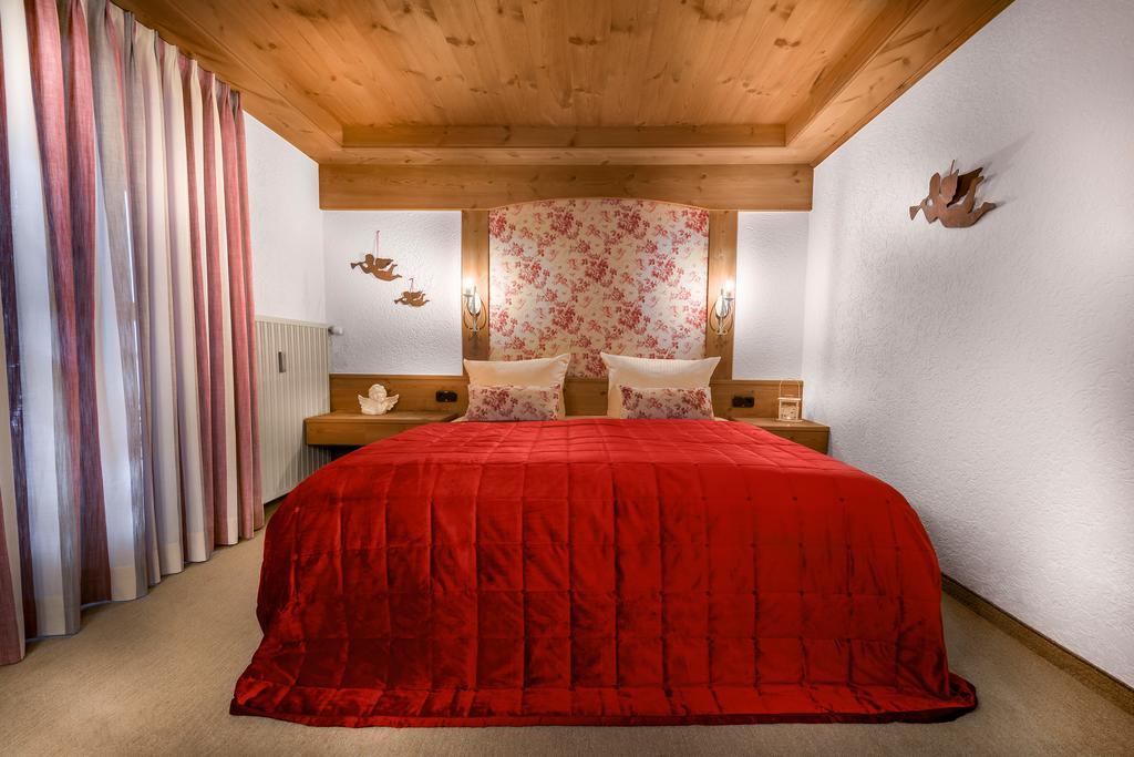 Dreimaederlhaus - Das Vegetarische Boutique Hotel Füssen Dış mekan fotoğraf