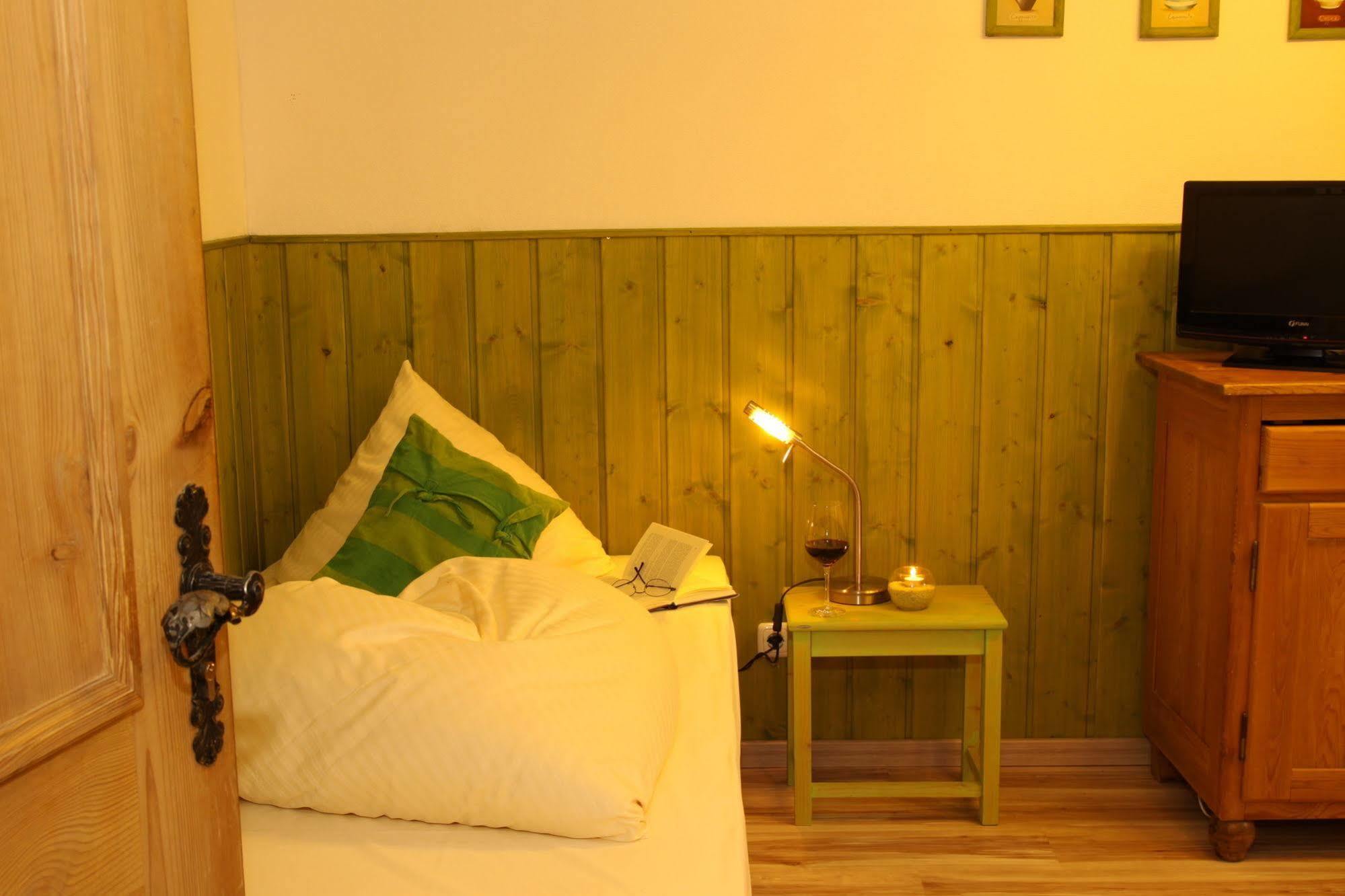 Dreimaederlhaus - Das Vegetarische Boutique Hotel Füssen Dış mekan fotoğraf
